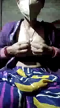Snapshot of Poonam-bab chatting on 12.24.24 Poonam-bab online show from 12.24.24