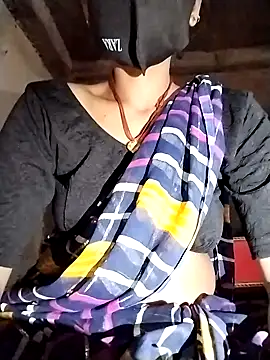 Snapshot of Poonam-bab chatting on 02.28.25 Poonam-bab online show from 02.28.25