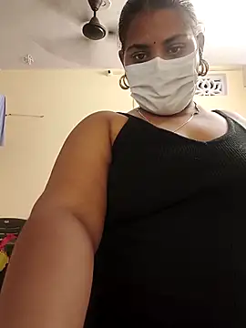 Hotmilfxox online show from 04.15.26