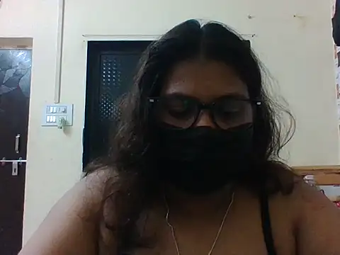 Hotmilfxox online show from 05.28.26