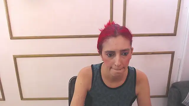 Snapshot of Ruby_Your_Milf chatting on 06.18.26 Ruby Your Milf online show from 06.18.26