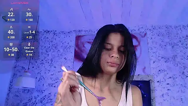 Snapshot of Zoee_babygirl chatting on 01.02.25 Zoee babygirl online show from 01.02.25