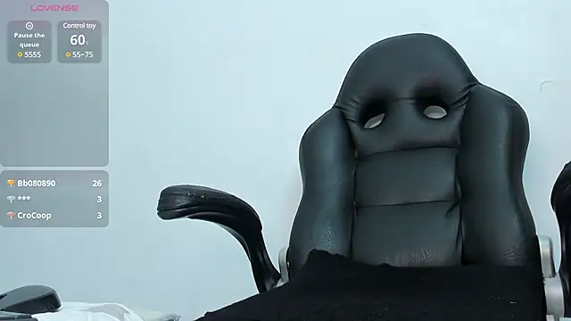  karla Brunette  online show from 02.17.25