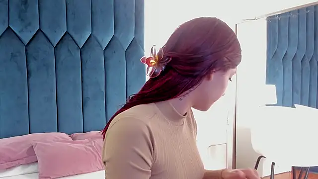 AnnyCherry  online show from 03.21.25