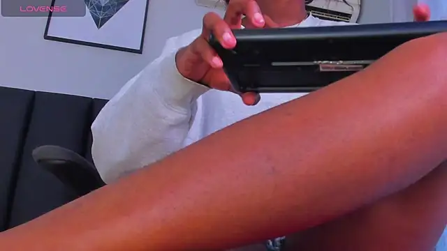 Snapshot of sexual_diamond chatting on 09.28.25 sexual diamond online show from 09.28.25