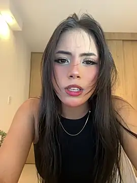 Snapshot of __Alisson_ chatting on 12.21.24 Alisson online show from 12.21.24