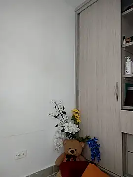 natalie cowens online show from 10.23.25