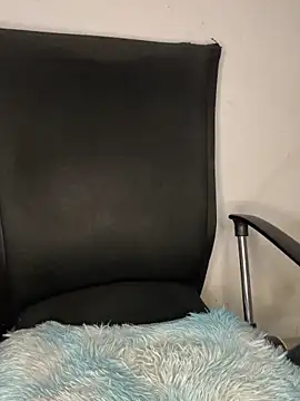 Snapshot of Liyana_Babe chatting on 03.17.25 Liyana Babe online show from 03.17.25