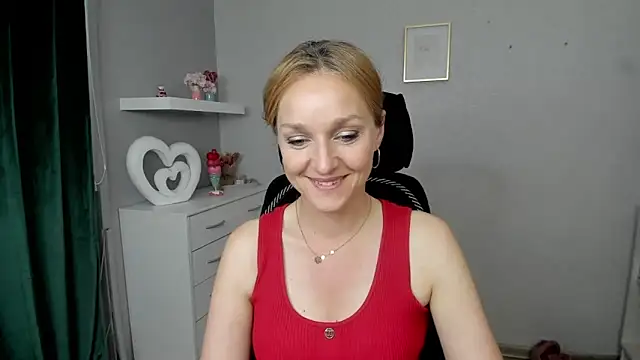 AliciaDesire online show from 05.21.26