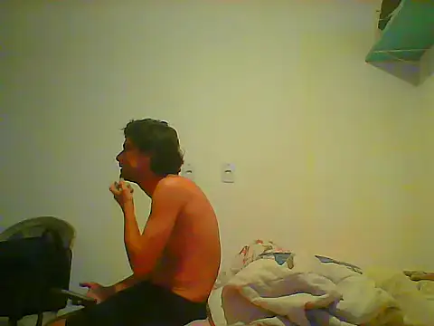 couplemilk online show from 02.04.25