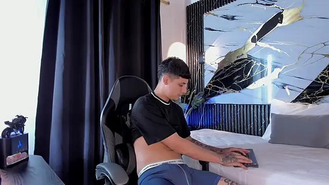 kyle smithxx online show from 01.06.26