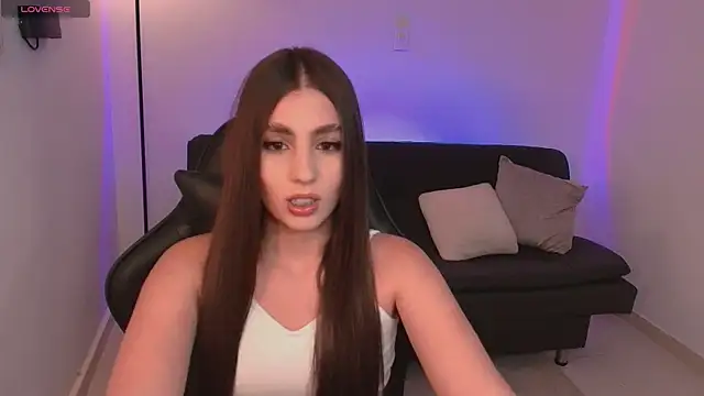 DolcieElliot online show from 10.17.25