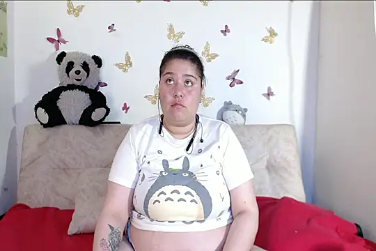 Snapshot of LennaTurnerr chatting on 02.04.26 LennaTurnerr online show from 02.04.26