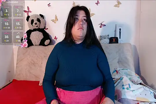 Snapshot of LennaTurnerr chatting on 02.12.26 LennaTurnerr online show from 02.12.26