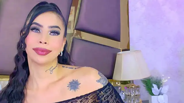 GiahDaniels online show from 03.20.26