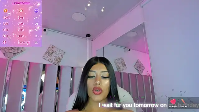 Snapshot of valery_ws_ chatting on 01.29.25 valery ws online show from 01.29.25