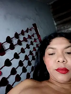 DIORA Latina online show from 03.17.26