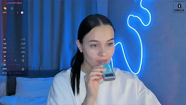  Sweetie  online show from 01.30.25