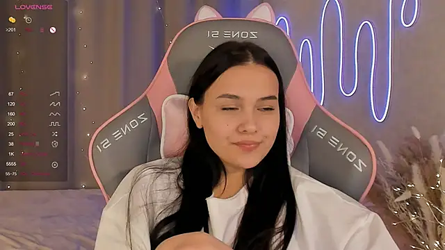  Sweetie  online show from 02.15.25