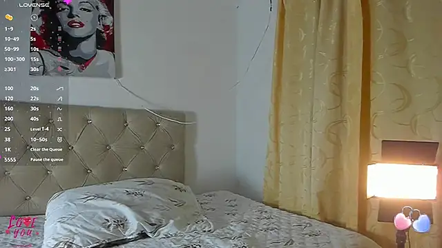 Snapshot of Vahiolet_smith chatting on 09.18.25 Vahiolet smith online show from 09.18.25