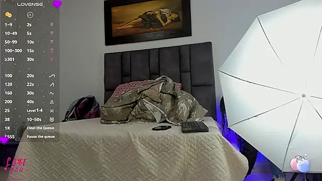 Vahiolet smith online show from 01.10.26