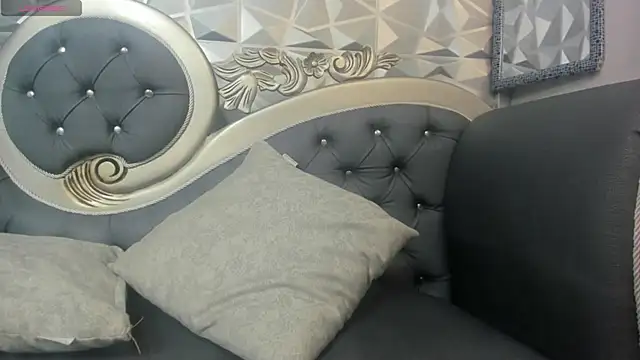 KataleyaStiward online show from 02.10.25