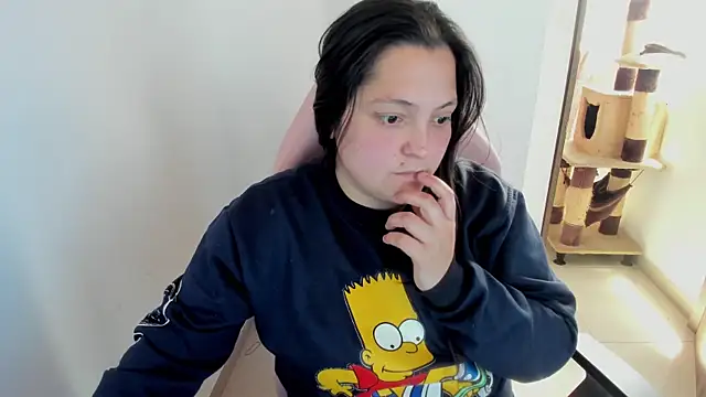 KataleyaStiward online show from 10.02.25