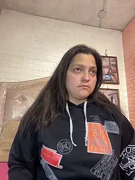 KataleyaStiward online show from 11.03.25