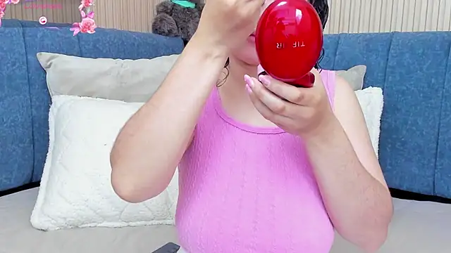 angeline teen online show from 11.13.25