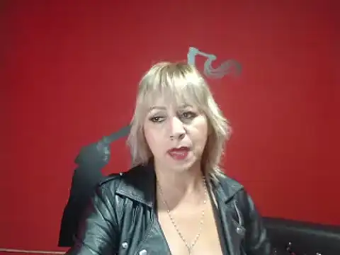 KLOE PIELL online show from 01.14.25