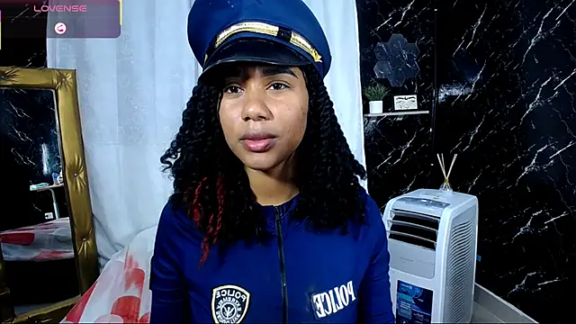 Hillary queen online show from 11.02.25