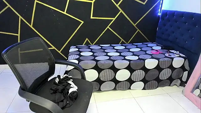 JANER 03 online show from 01.14.25