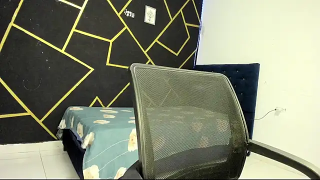 JANER 03 online show from 02.08.25