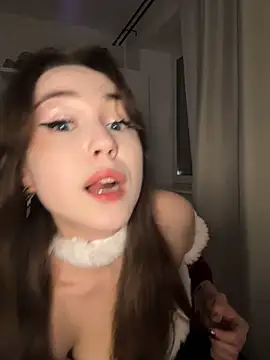 Peachy Dream online show from 12.25.24