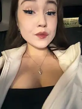 Peachy Dream online show from 01.18.25