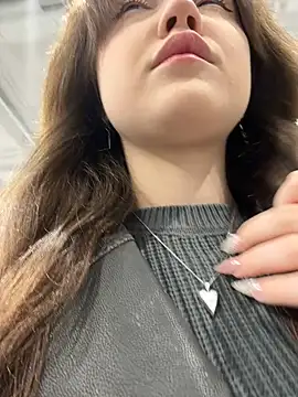 Peachy Dream online show from 03.21.25