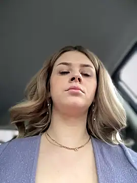 Love Bri online show from 03.05.25