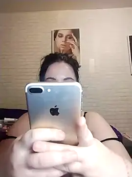 AdelinaJude online show from 02.01.25