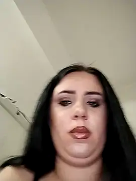 AdelinaJude online show from 01.18.26