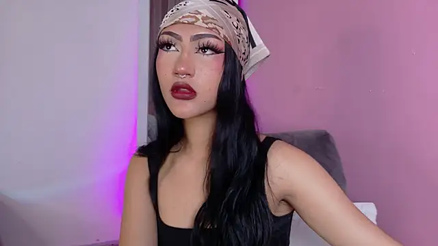 miluv19 online show from 04.10.26