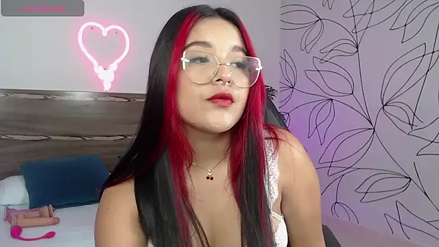 victoria18x online show from 01.11.25