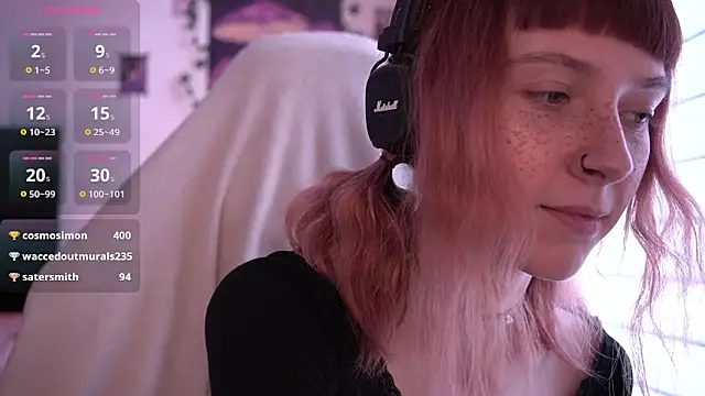 Snapshot of juliapie chatting on 12.27.24 juliapie online show from 12.27.24