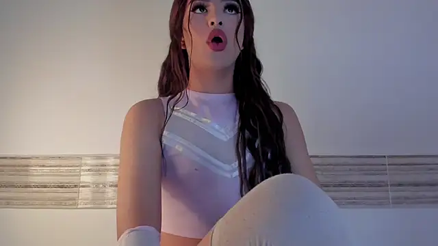 Sophia Cambpell online show from 11.16.25