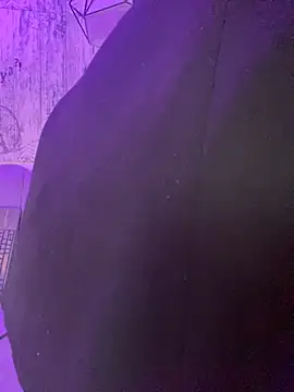 AbyThompson online show from 09.19.25