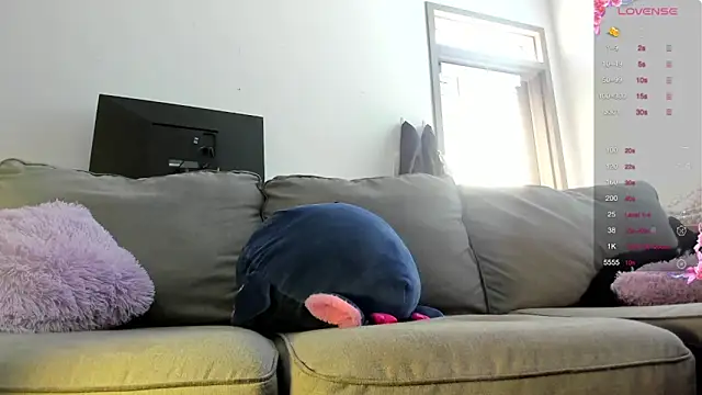 Snapshot of soonamii chatting on 03.04.25 soonamii online show from 03.04.25