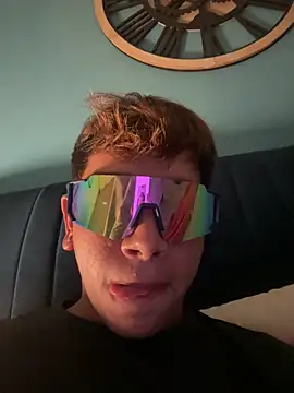 calleaaaa online show from 10.23.25