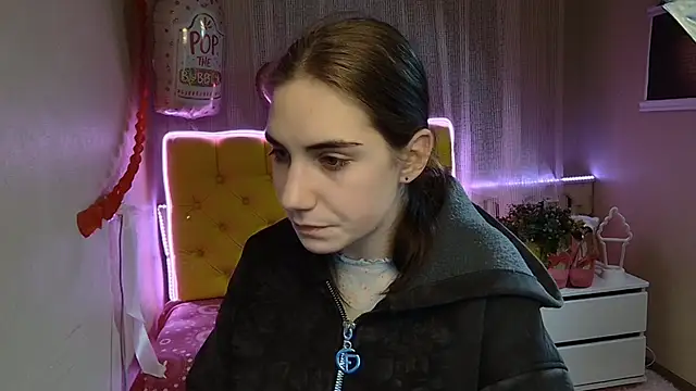 NikaStark  online show from 03.04.25