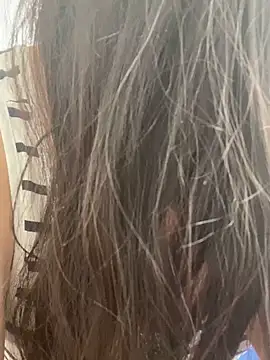 Snapshot of yassminsexy22 chatting on 02.17.25 yassminsexy22 online show from 02.17.25