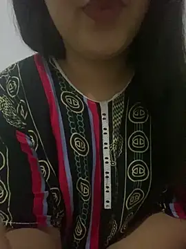 Snapshot of yassminsexy22 chatting on 09.12.25 yassminsexy22 online show from 09.12.25