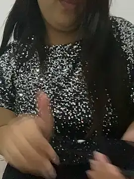 Snapshot of yassminsexy22 chatting on 09.13.25 yassminsexy22 online show from 09.13.25